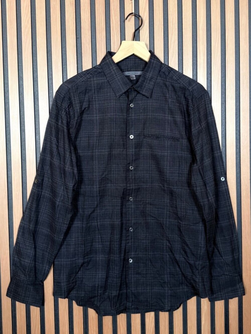 John Varatos Shirt Small Mens Dark Gray Plaid Long Sleeve Button Up 100% Cotton